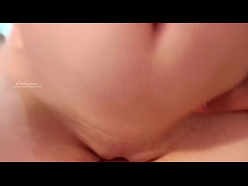 ❤️ අක්කගෙ කාමරේ නිදාගෙන එහෙමයි මට ඇහැරුනේ ️   si.com-porn-mz.ru ❌️❤